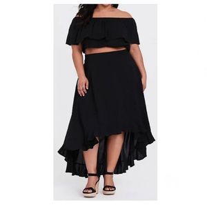 Torrid high low ruffle skirt
